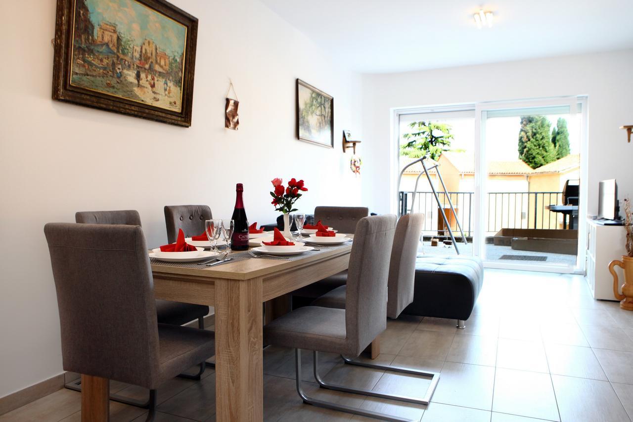Charming San Simon Beach Apartment Jn Izola Ngoại thất bức ảnh